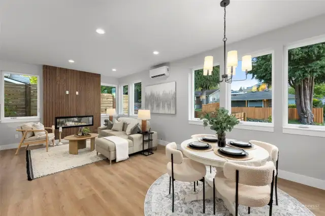 These move-in ready residences boast all the fine details: towering vaulted ceilings, tactful floor plans, private fenced yards, and the freedom to make it your own.