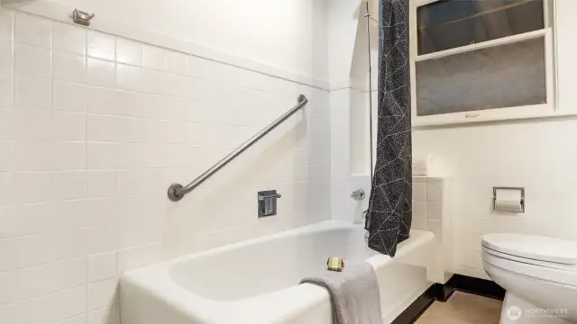 Unit B Bath