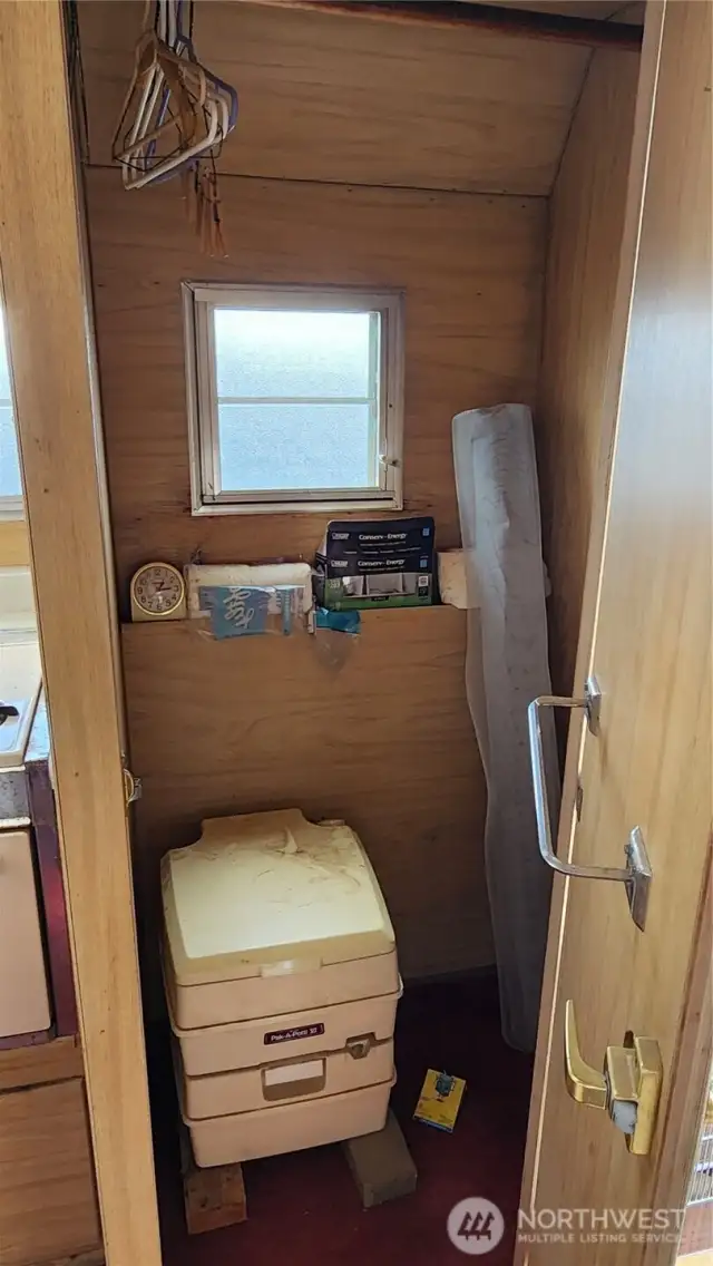 Porta potty Inside Vintage Aladdin 10' Trailer