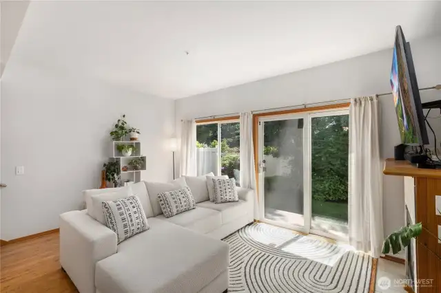 Bright and air living space.