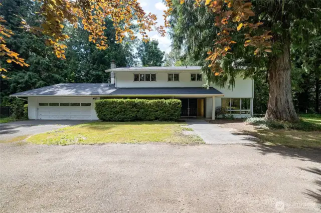 Welcome to 3928 Sorenson Road in Everson