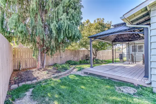 covered patio off dining area