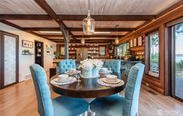 Informal dining with water view
