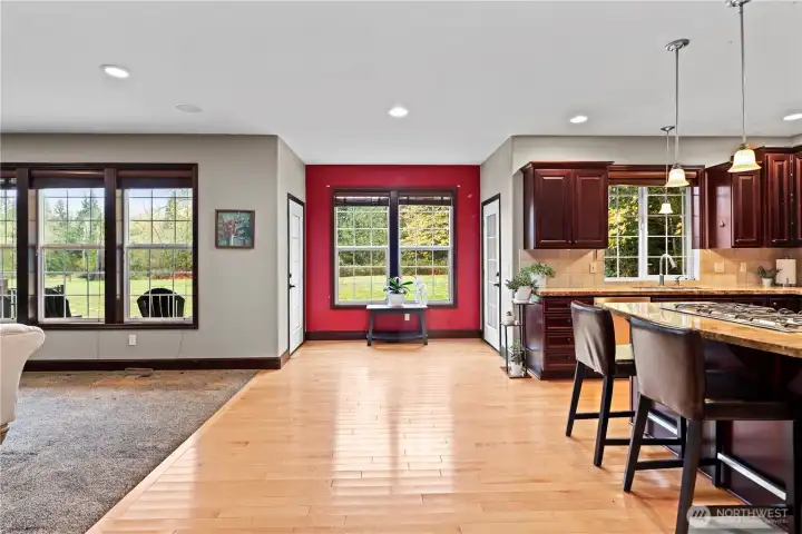 There's that breakfast table space again and...