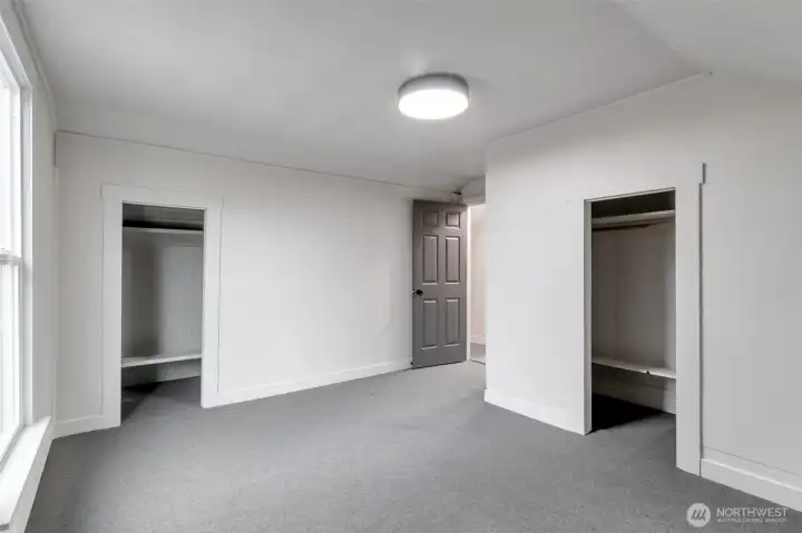 Large bedroom 2 upstairs