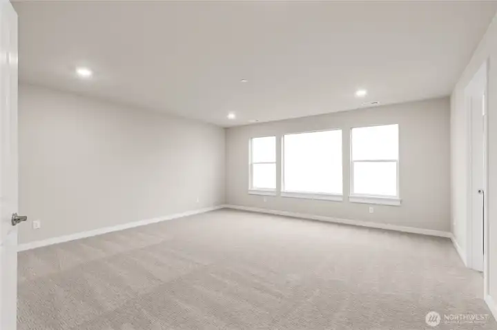 So many things you could do with this gigantic bonus room!