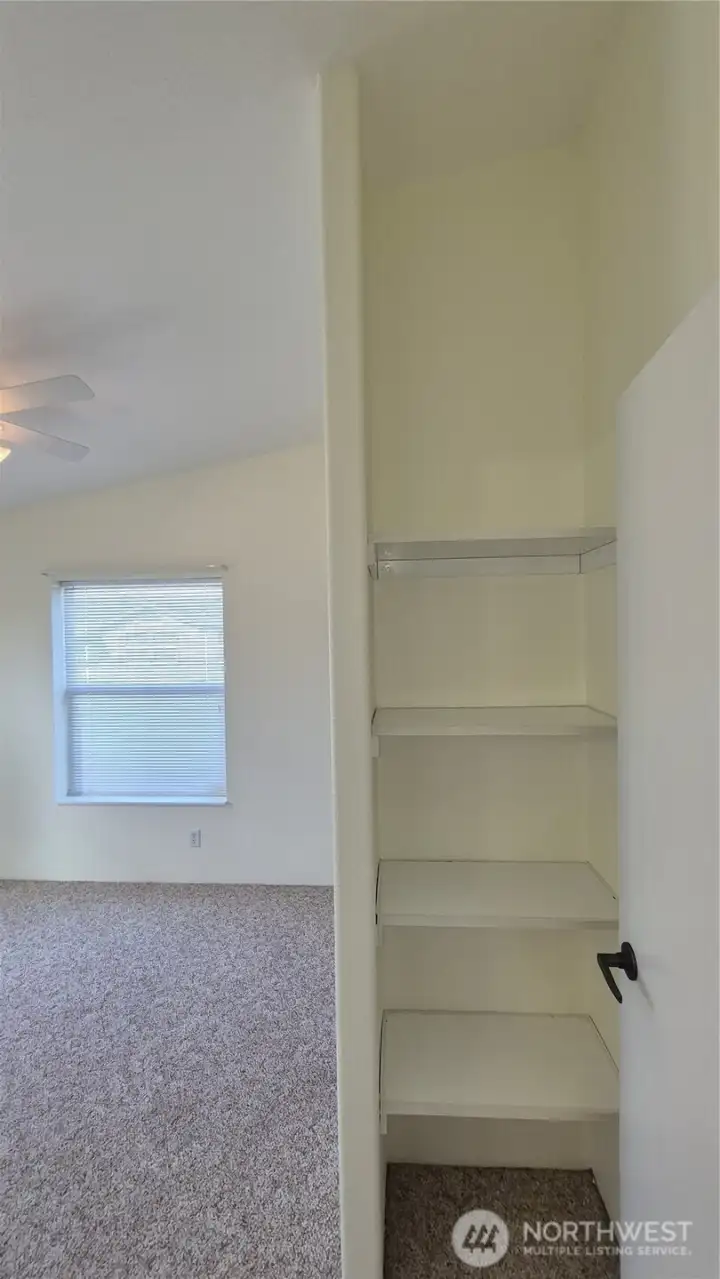 Built in shelves in 2nd bedroom.