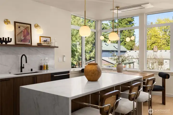 Windows that touch the ceiling