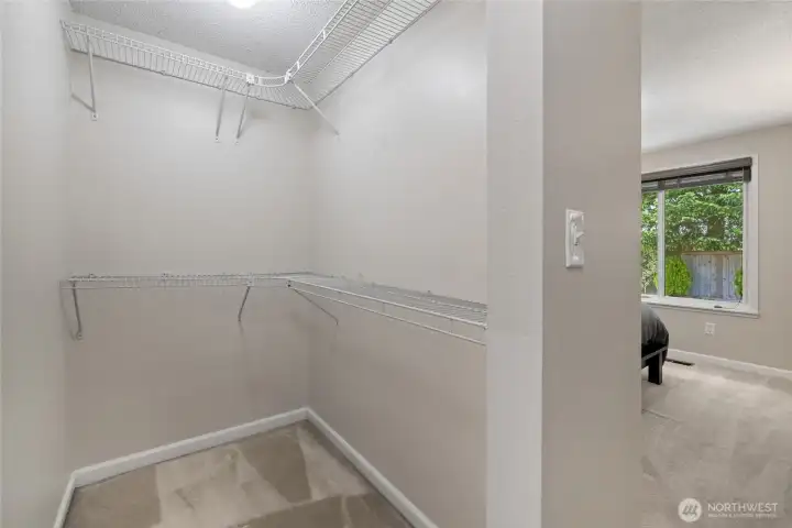 Primary Walkin Closet