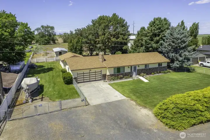Boat, RV, UTV parking, 2 car garage and driveway
