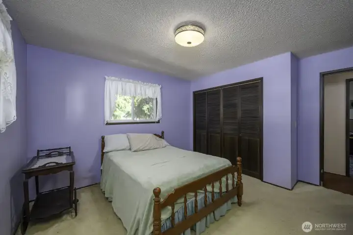 Guest bed 1