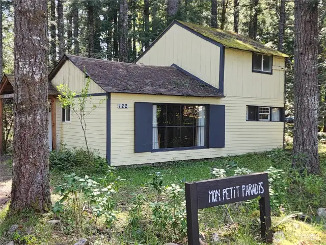 Welcome to 122 Butter Creek Lane!