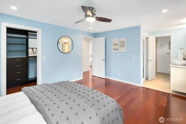 Primary suite