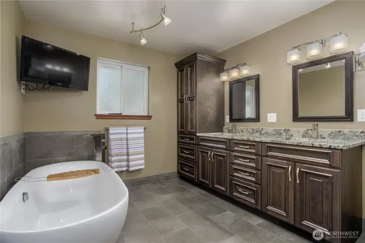 Primary Bath