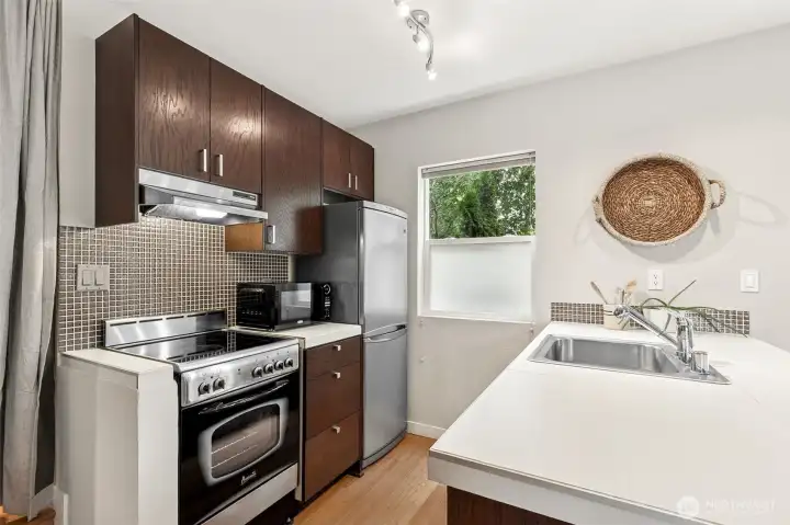 Efficient kitchen space with good storage