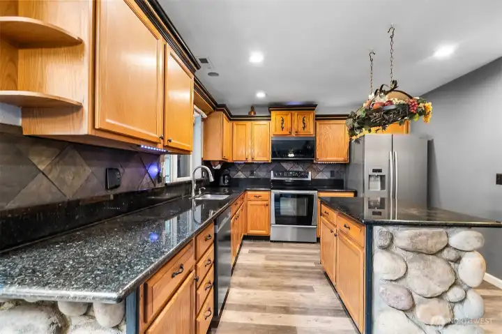 Plenty of room to prep, cook, and keep things moving—this kitchen is set up for everyday use
