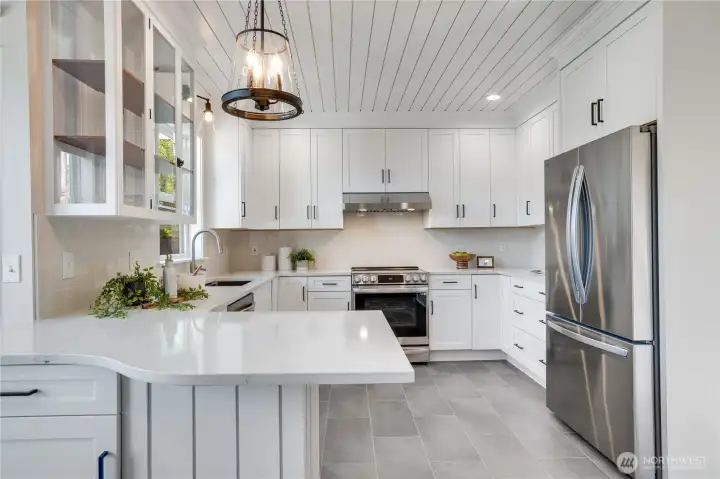 2026 kitchen. Never used. First meal is yours.