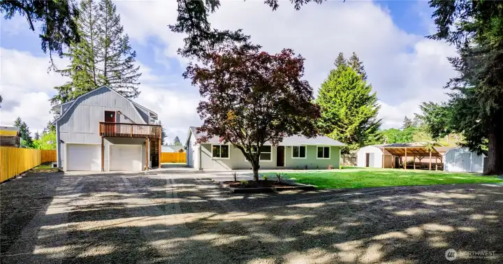 THIS PLACE HAS IT ALL! 4 BEDROOM HOME ON OVER A HALF ACRE. THIS PLACE HAS IT ALL! 4 BEDROOM HOME ON OVER A HALF ACRE.