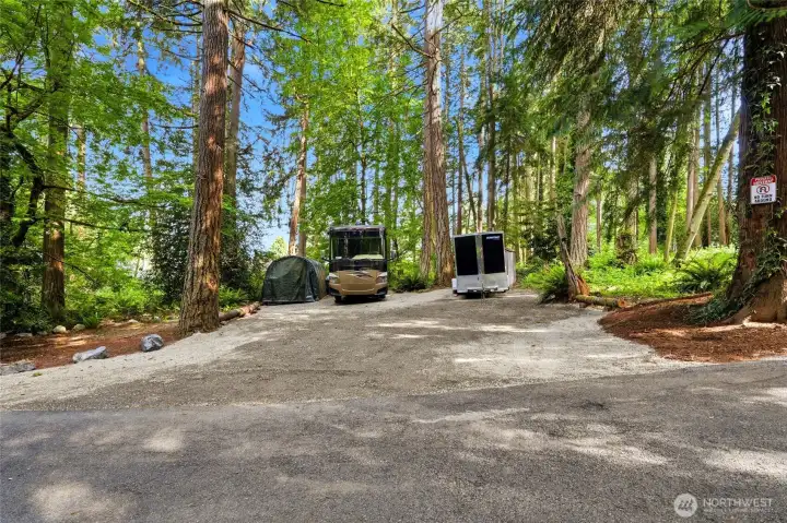RV/Toy parking RV/Toy parking