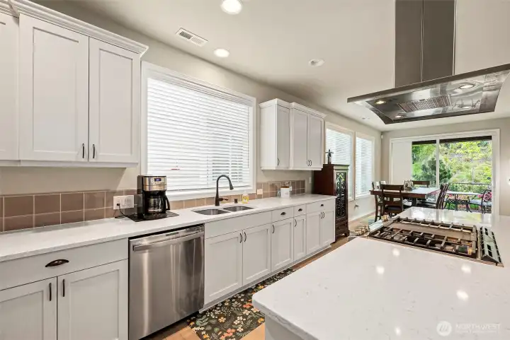 White Cabinets Make This Kitchen Shine!