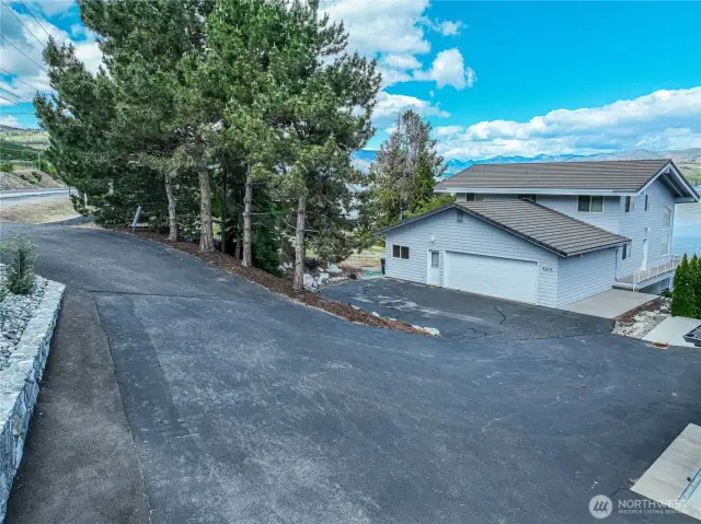 Paved entry with extra parking
