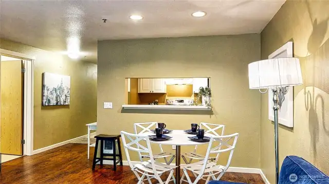 Dining area with passthrough