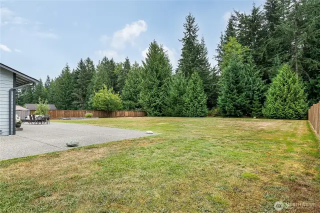Oversized 3/4 acre lot provides privacy and solitude.
