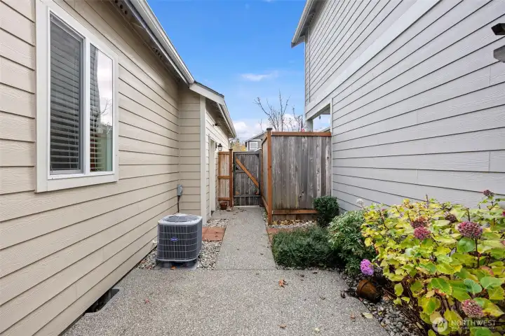 Might as well mention the heat pump - this home will easy to maintain the temperature you prefer.