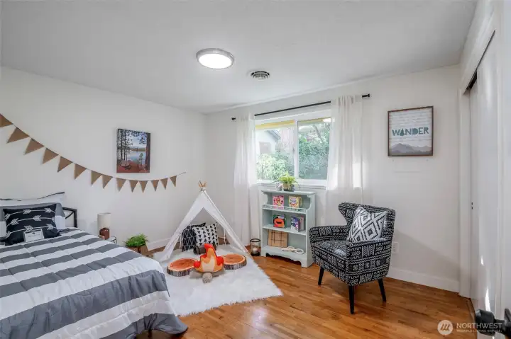 Bedroom 2 overlooks the backyard, western exposure.
