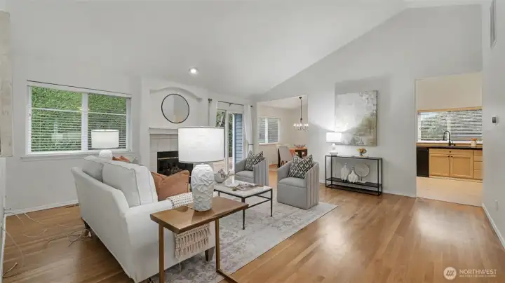 Dining area straight back in the middle of the image. Kitchen entry on the right.