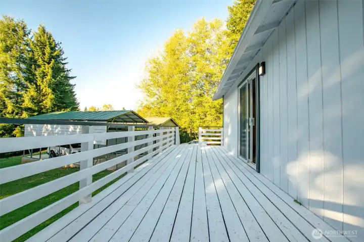 Upper deck from Lg Rec / Flex room overlooking backyard, shop, etc