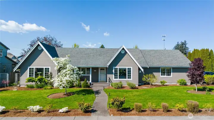 Front of home has wonderful curb appeal