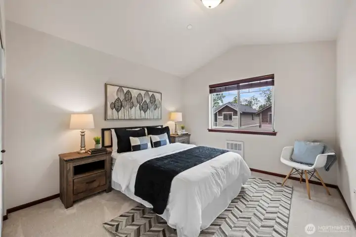 Generously sized guest room and brand new carpet throughout.
