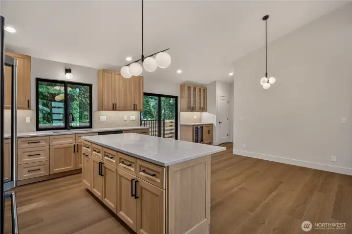 Kitchen/Dining area with eat at bar