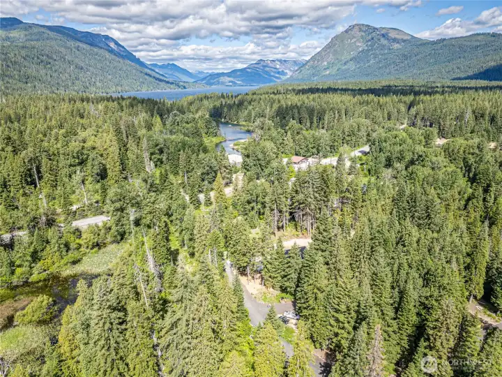 Property located just 1.5 miles from lake Wenatchee state park