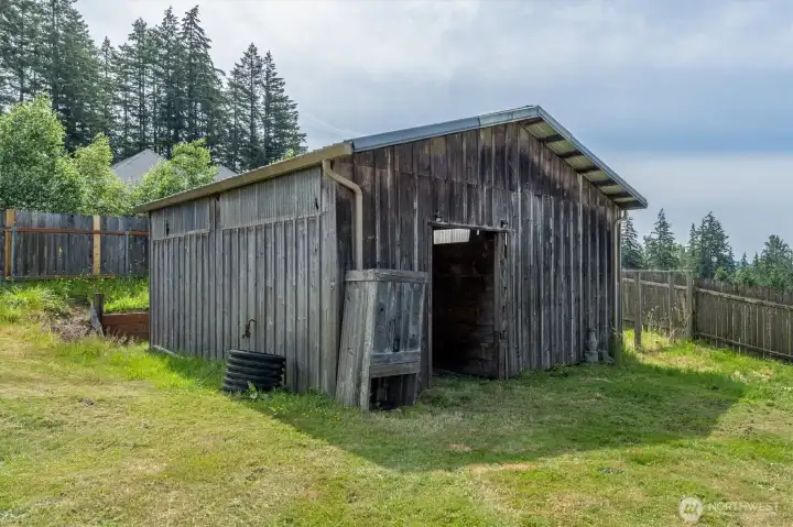 Small barn