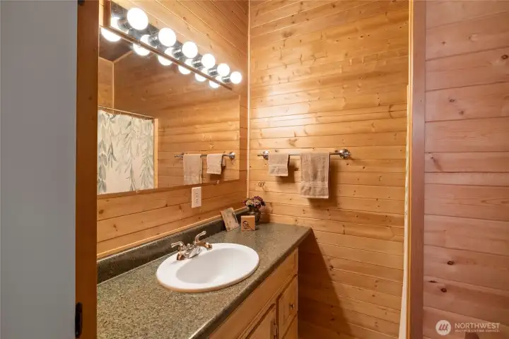 Hallway full bathroom Hallway full bathroom