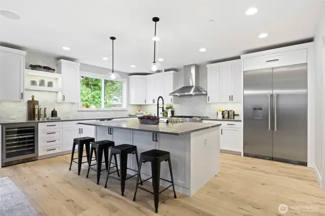 Spacious kitchen is the perfect space to create family memories or entertain friends!