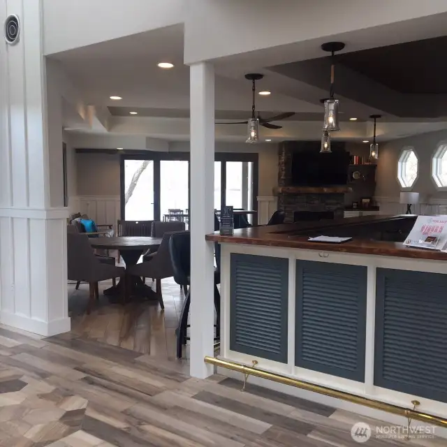 Bring your beverages and the bar on the main floor is conveniently to accommodate you.