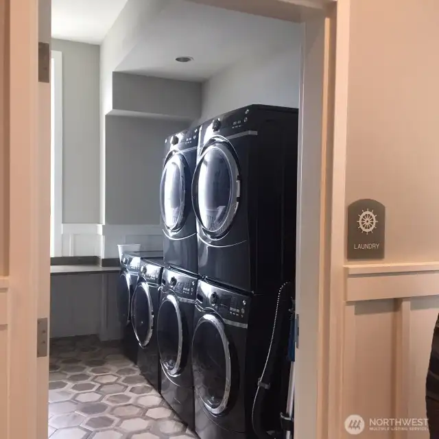 Lots of laundry can be handled after a few days on the Lake or up Lake...all the conveniences of home.