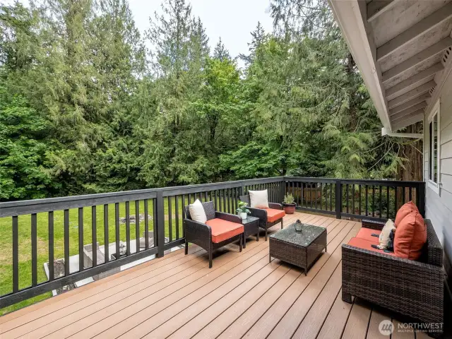 Trex Deck off the dining room