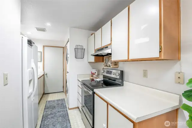 All appliances stay.