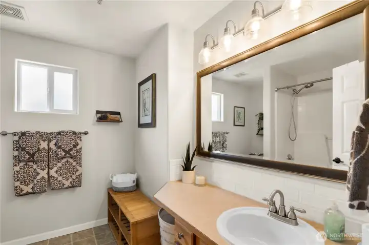 Additional large bathroom.