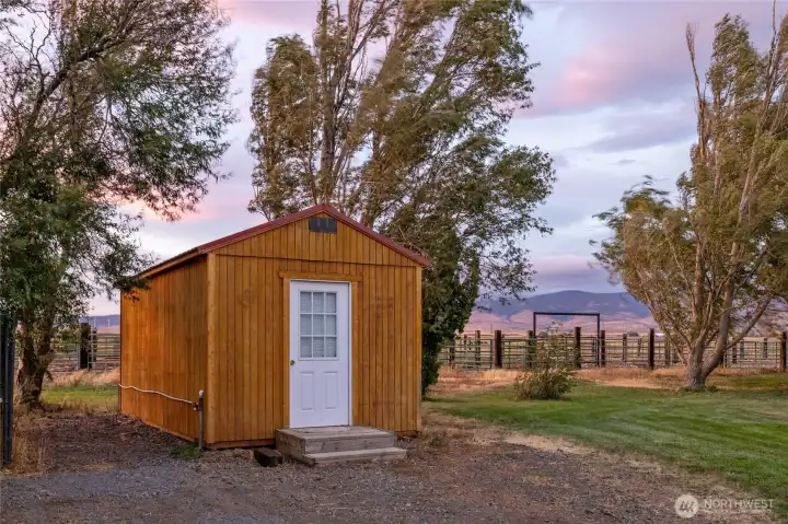 Cedar Dry Cabin with power and heat, use for an office or flex space.
