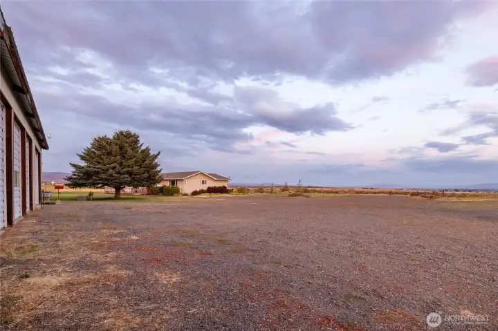 Plenty of space for parking your vehicles/tractors, any ranch equipment.