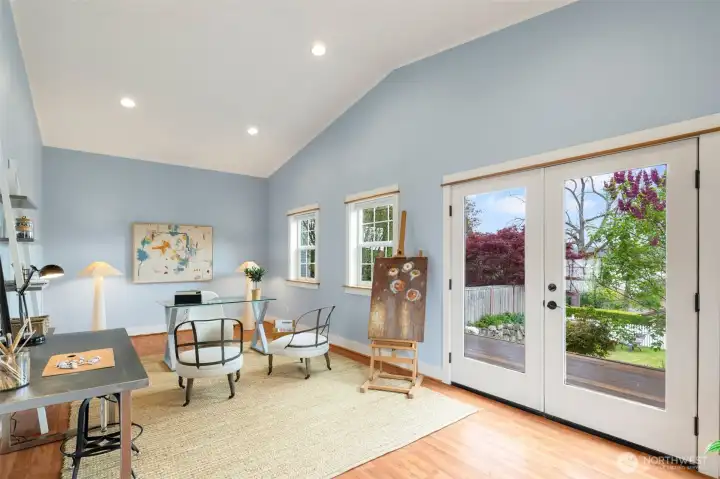 The studio also takes full advantage of views and access to deck and yard