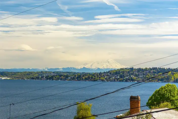 Take advantage of the beautiful views of Lake Washington and Mt. Rainier