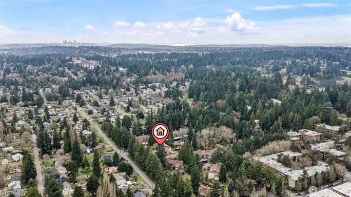 Central location off of 15th. Close to several neighborhood business districts.