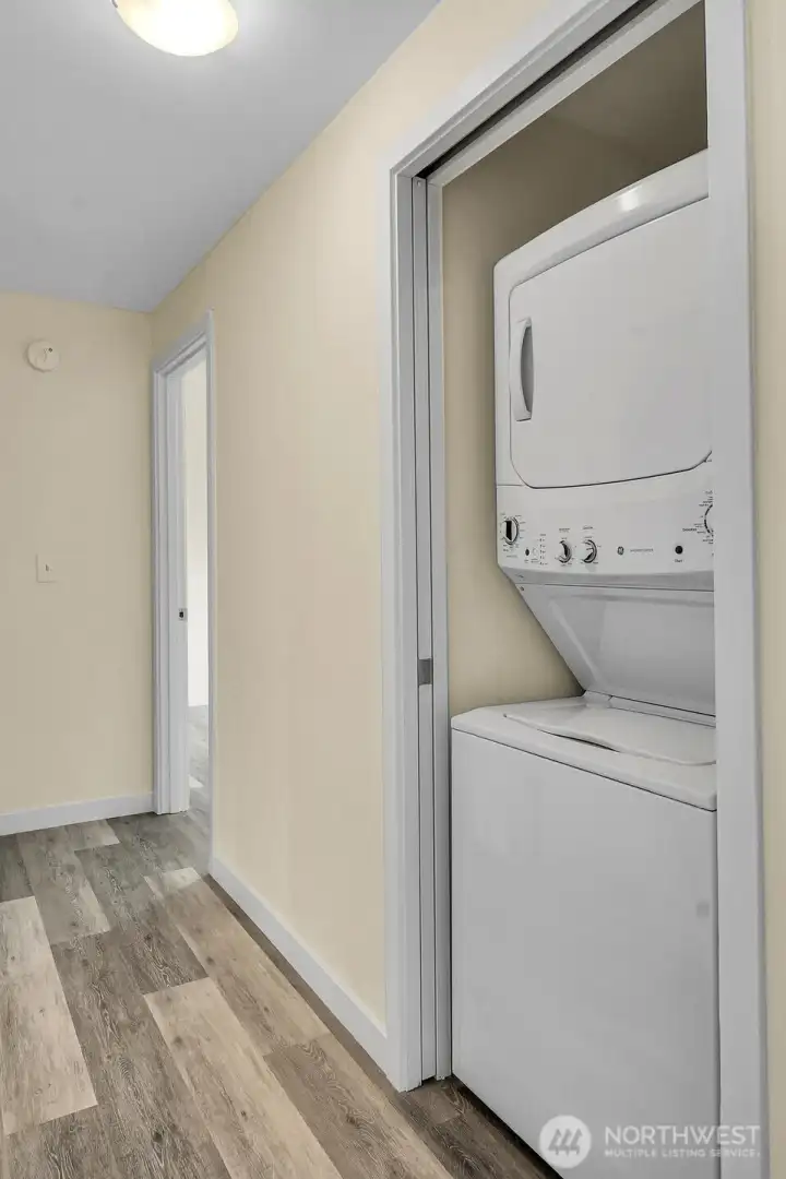Unit B Laundry Unit B Laundry