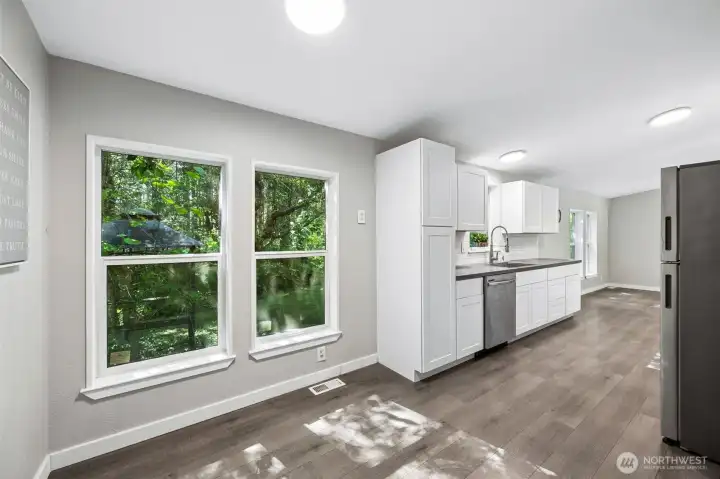 Kitchen w/eating area.